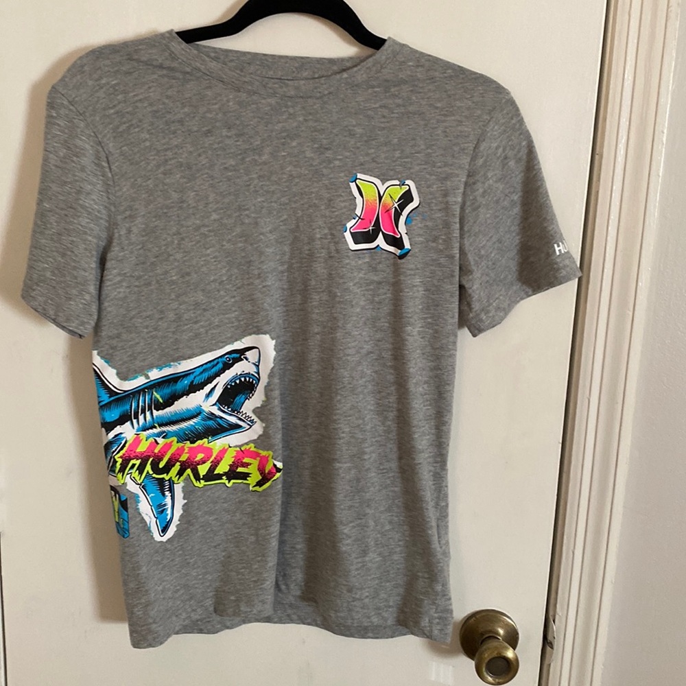 Hurley boy’s t shirt